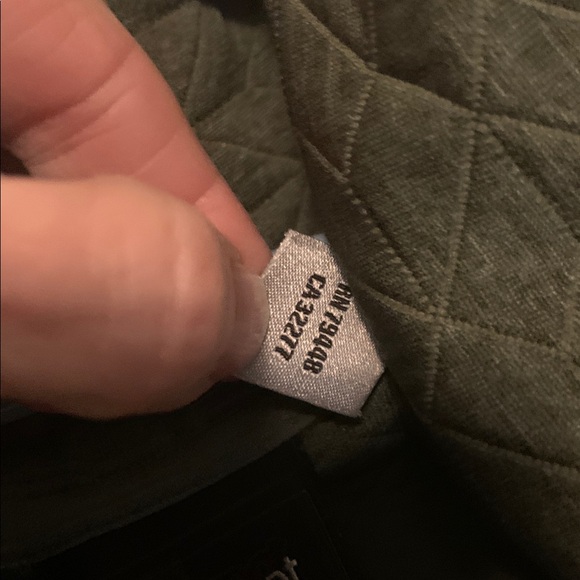 Marmot Annie Cowl neck quilted sweater/sweatshirt
Size M LIKE NEW EUC - Picture 5 of 8